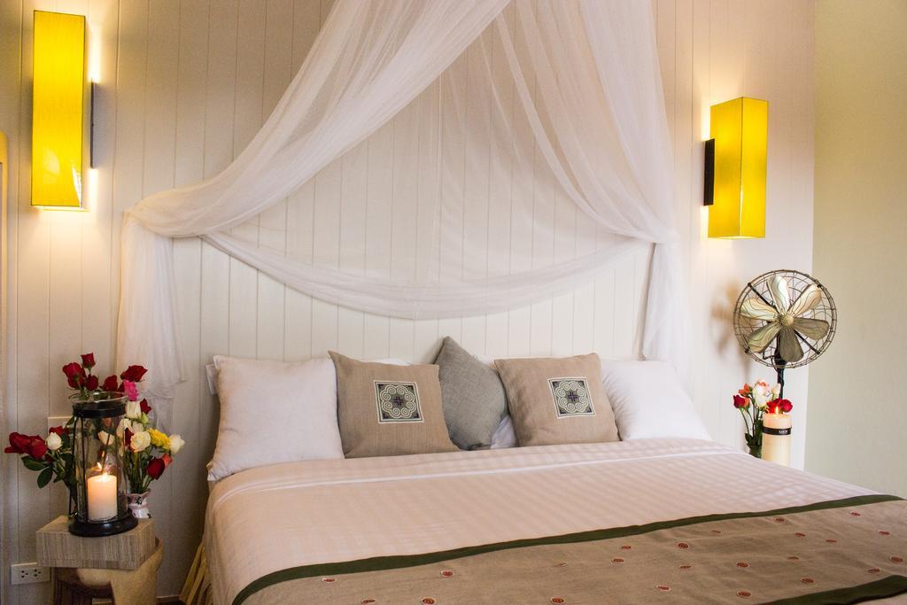 Phu Mork Dao Resort Pong Yaeng Phòng bức ảnh
